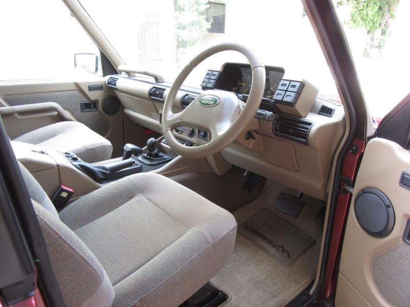 ランドローバー ディスカバリー V8i ディスコ1 ディーラー車 1