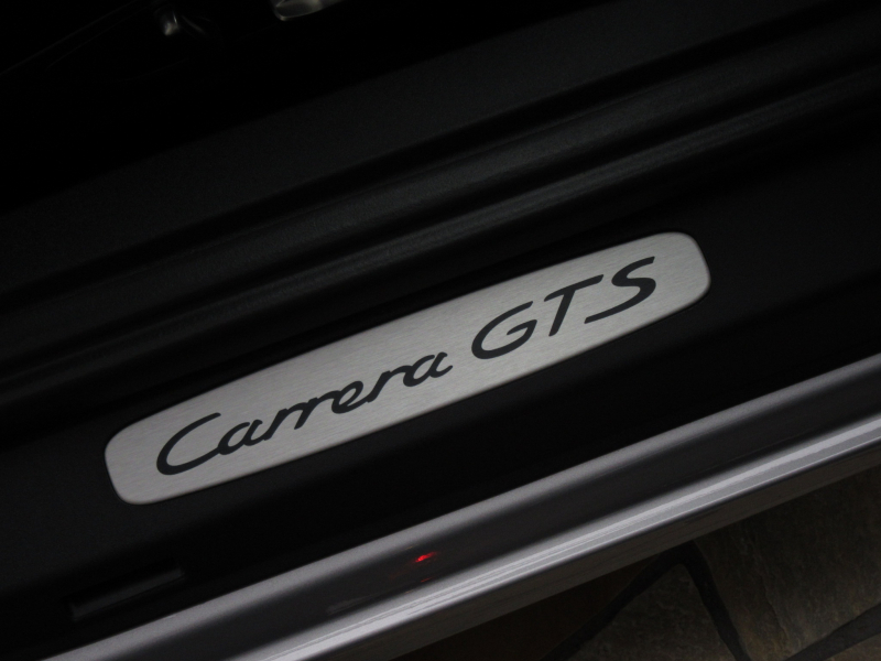 ポルシェ 911(Type991) PORSCHE 991 Carerra GTS スポーツクロノPKG